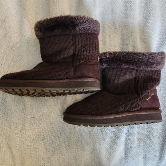 SKECHERS brown winter fuzzy boots Size 9 - Picture 4 of 5